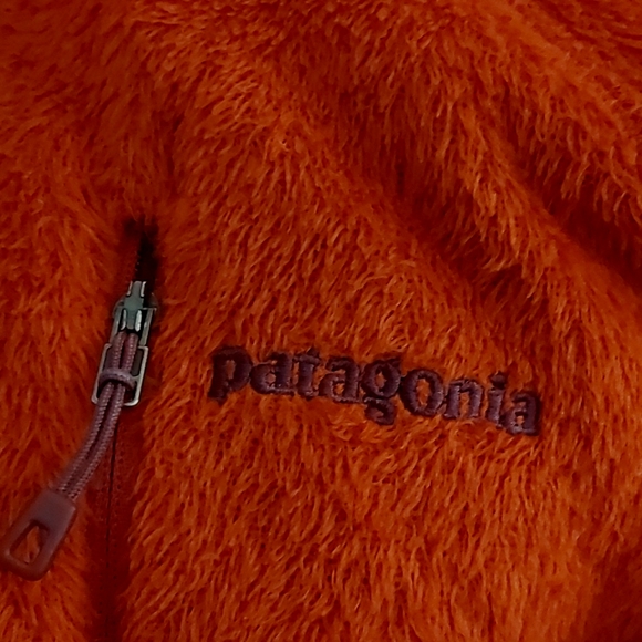 Patagonia Red and Burgundy Women's Jacket - Picture 4 of 8